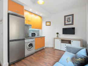 Central Málaga flat with wifi, Malaga